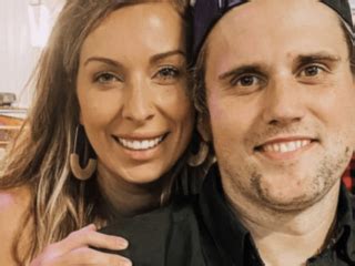 Ryan Edwards Posts Topless Photo of Mackenzie Standifer:。